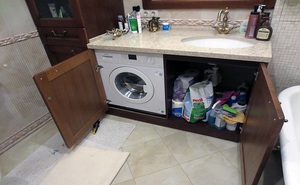 Описание преимуществ шкафов и тумб для стиральных машин