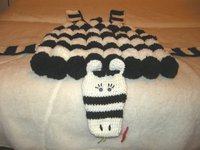 Коврик из помпонов - стильно и оригинально