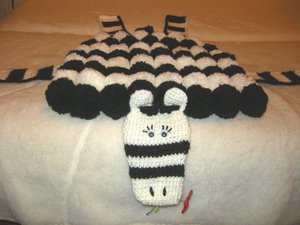Коврик из помпонов - стильно и оригинально
